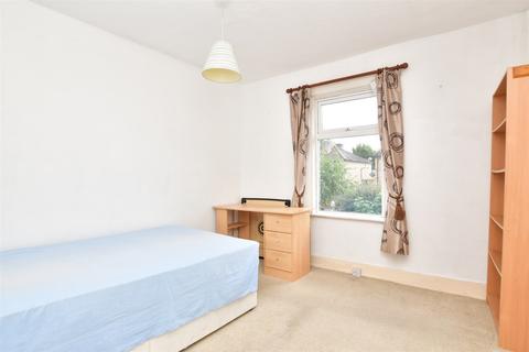 42 Burgess Road, Sutton, SM1 1RW