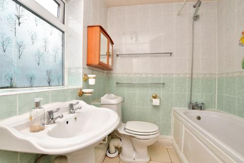 42 Burgess Road, Sutton, SM1 1RW