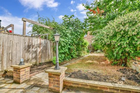 42 Burgess Road, Sutton, SM1 1RW