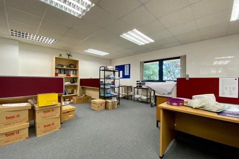 Office to rent - Unit 6 Viceroy House, Mountbatten Business Centre, Southampton, SO15 1HY