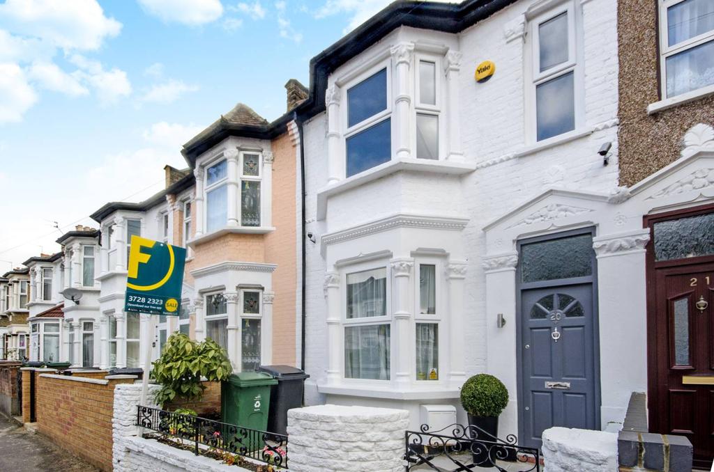 Westerham Road, Leyton, London, E10 6 bed terraced house £3,300 pcm