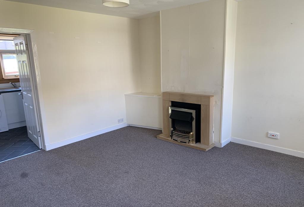 Elizabeth Drive, Bathgate, West Lothian 2 bed semidetached house £