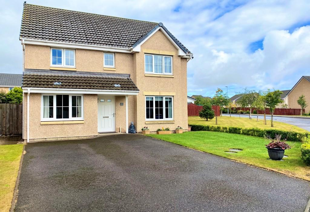 Thornhill Drive, Elgin, Morayshire 4 bed detached house £250,000