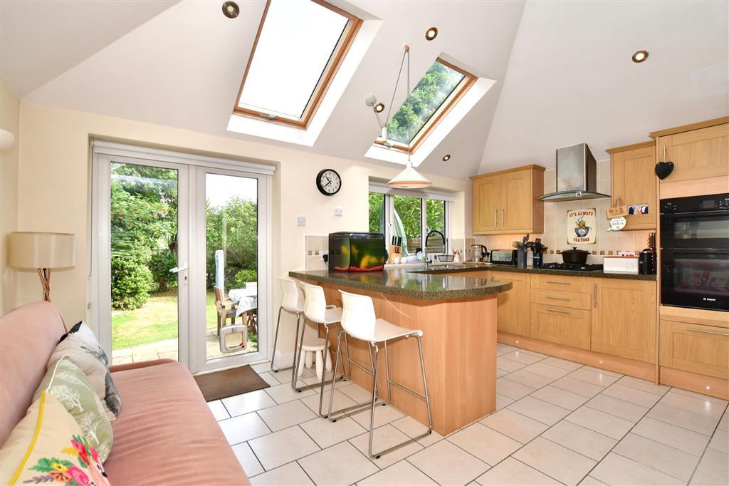 Crendon Park, Southborough, Tunbridge... 4 bed semidetached house £