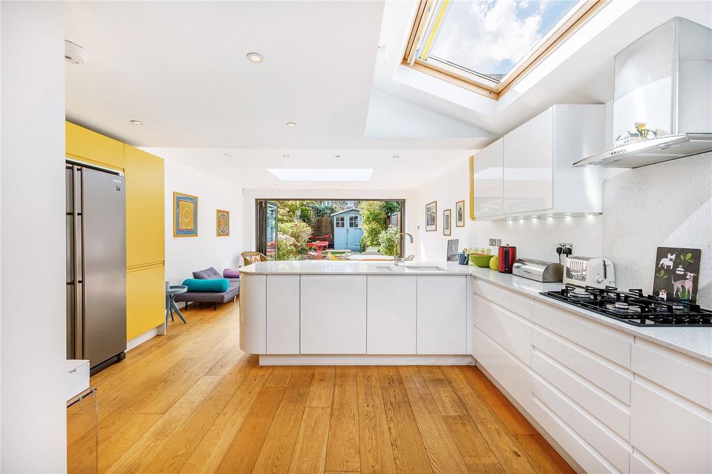 Kitchen / Breakfast