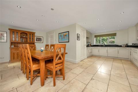 5 bedroom detached house for sale - Priory Road, Manton
