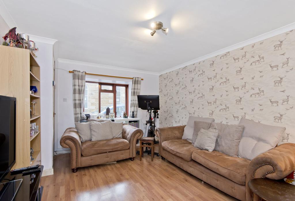 6 Castle Street, Cupar, Fife 3 bed terraced house £170,000