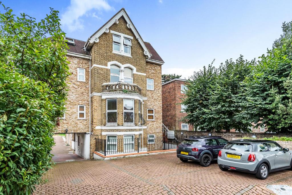 Sutherland Road, West Ealing 1 bed flat £425,000