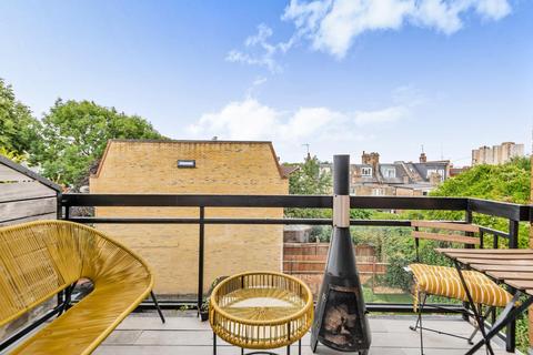 6, Lincoln House Acacia Road, Acton, London, W3 6HB