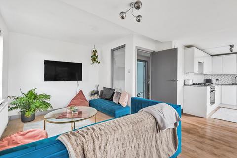 6, Lincoln House Acacia Road, Acton, London, W3 6HB