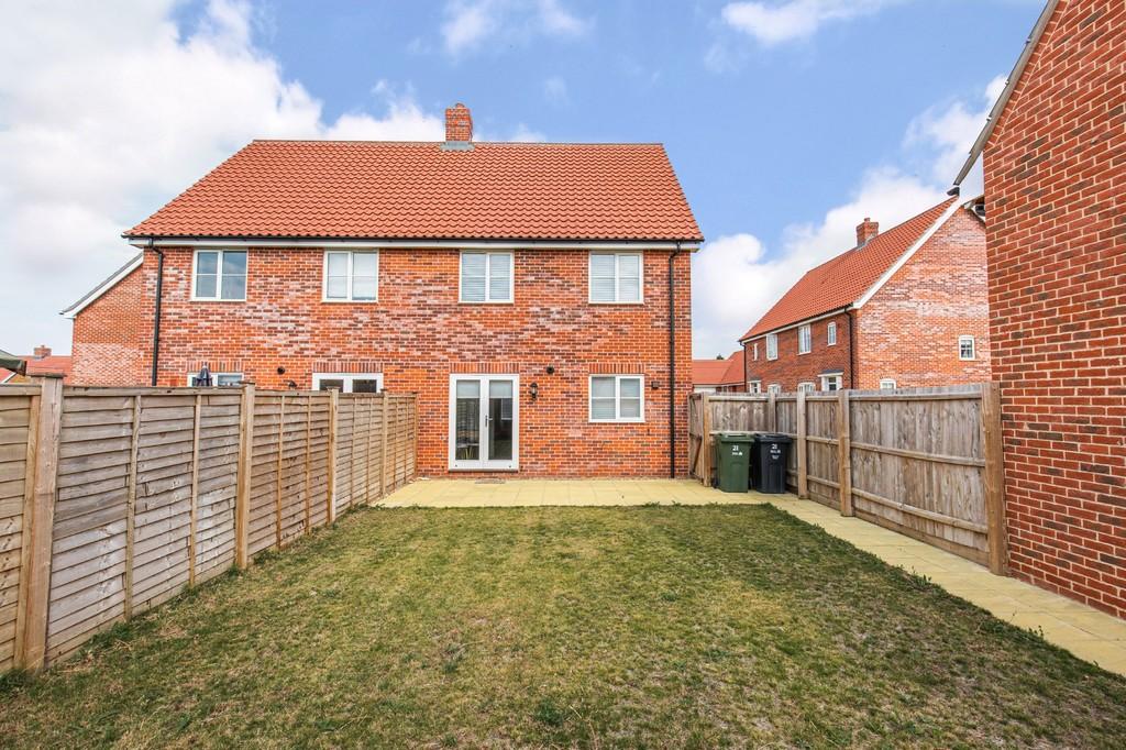 Hunstanton 3 bed semidetached house for sale £320,000