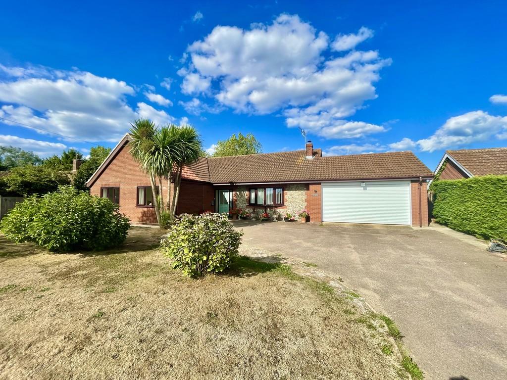 Chequers Street, East Ruston 4 bed detached bungalow £600,000