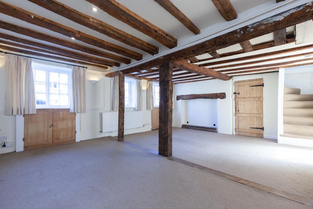 Newland Street, Eynsham 4 bed cottage £2,250 pcm (£519 pw)