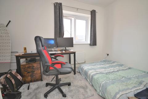 43 Arthur Cross Square, Colchester, CO4 6BZ