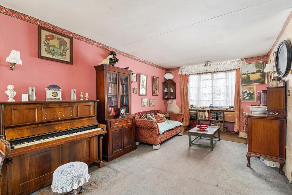 New Wanstead, Wanstead 3 bed end of terrace house for sale £600,000