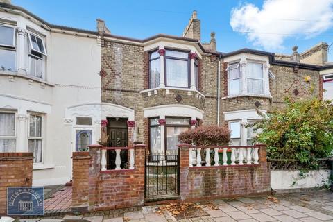 26 Halley Road, London, E7 8DT
