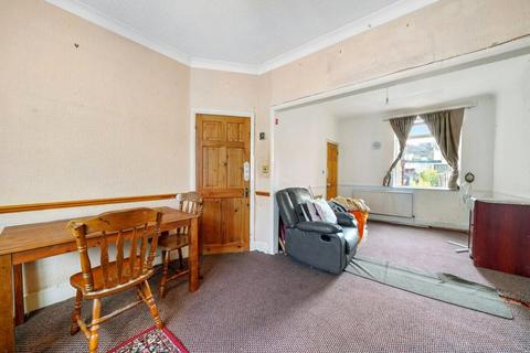 26 Halley Road, London, E7 8DT
