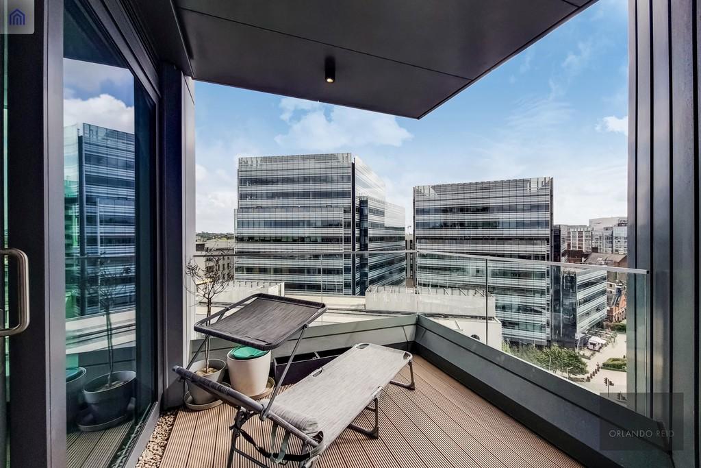 Marquis House, Hammersmith 3 bed apartment £5,000 pcm (£1,154 pw)