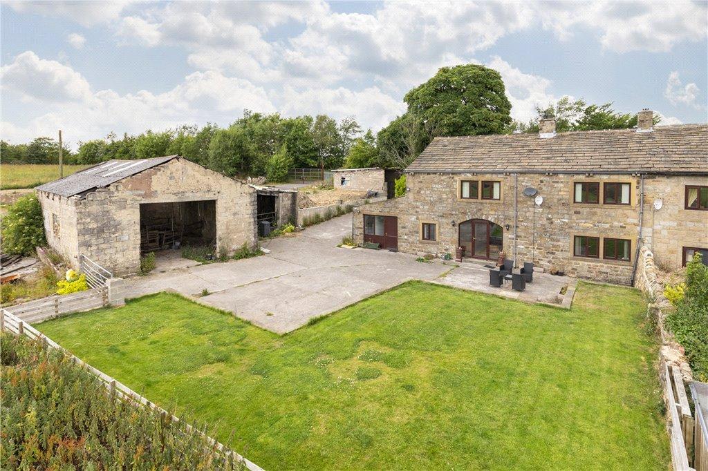 Broadhead Lane, Oakworth, Keighley, West Yorkshire 4 bed barn