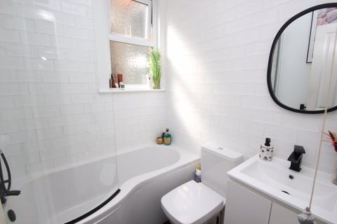 12 Cromer Road, Southend-on-sea, SS1 2DU