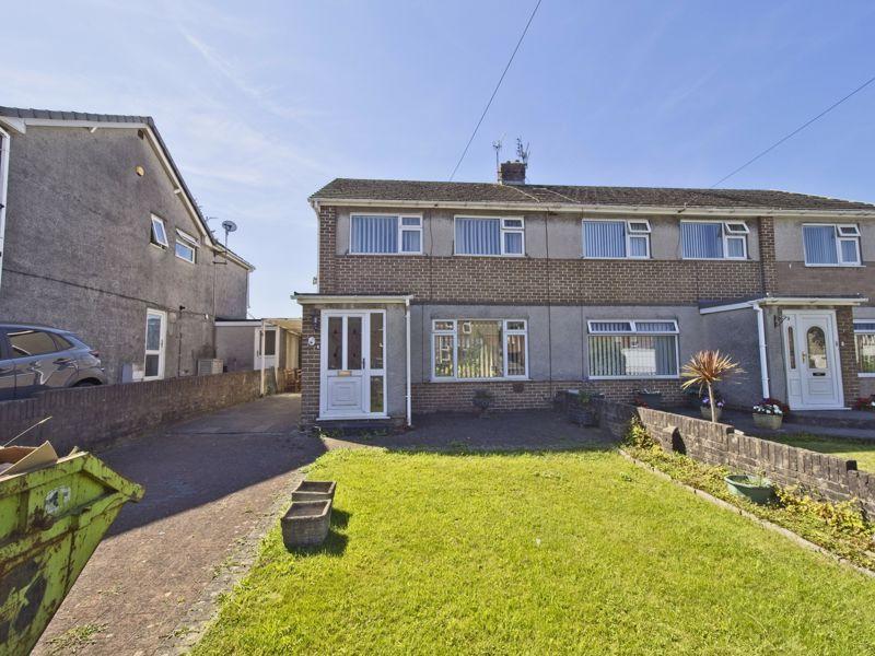 23 Sarn Hill, Sarn, Bridgend, CF32 9RW 3 bed semidetached house for