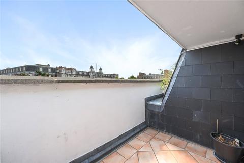 3 bedroom apartment for sale - Maclise Road, Brook Green, London, W14