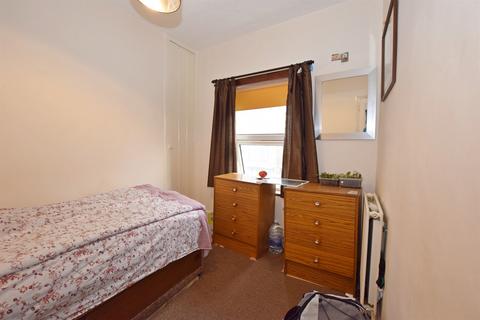 2 bedroom flat to rent, Aldwick Road, Bognor Regis, PO21