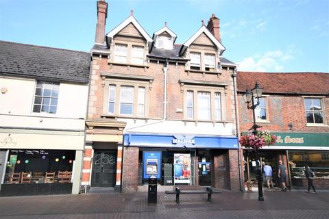 Office to rent, High Street, Chesham