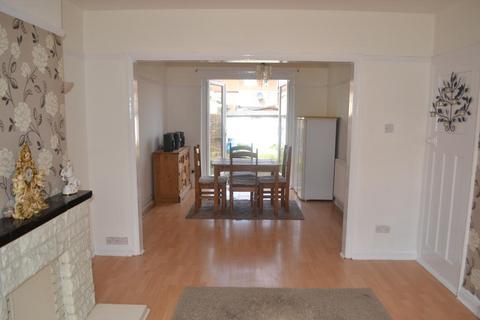 3 bedroom semi-detached house to rent, Sunnymead Avenue, Mitcham, CR4 1EW