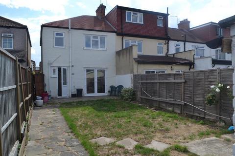 3 bedroom semi-detached house to rent, Sunnymead Avenue, Mitcham, CR4 1EW
