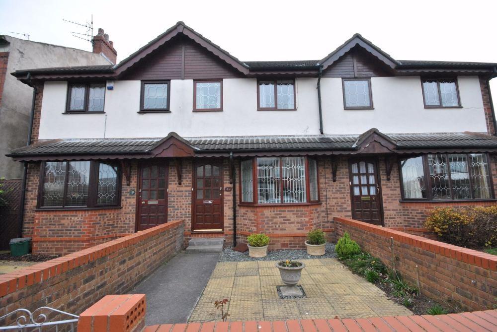Curzon Road, Lytham St Annes, FY8 3 bed terraced house £795 pcm (£183 pw)
