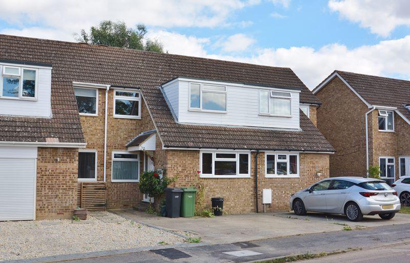 Ormond Road, Thame 3 bed terraced house for sale £375,000