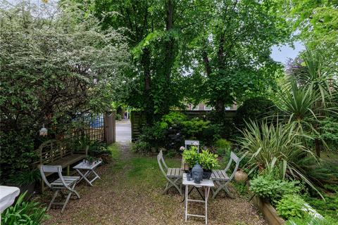 2 bedroom apartment for sale, Lansdowne Road, Wimbledon, London, SW20