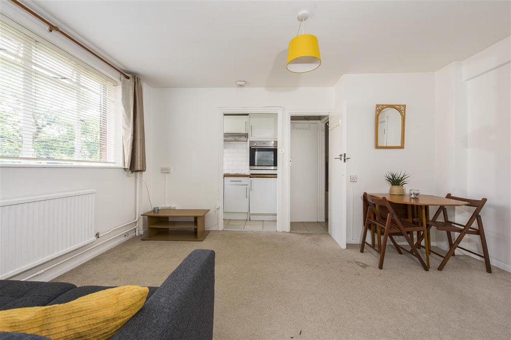 Harwood Court, Upper Richmond Road, London 1 bed apartment for sale £