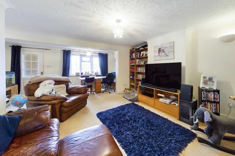 382 Galley Hill, Hemel Hempstead, HP1 3LA