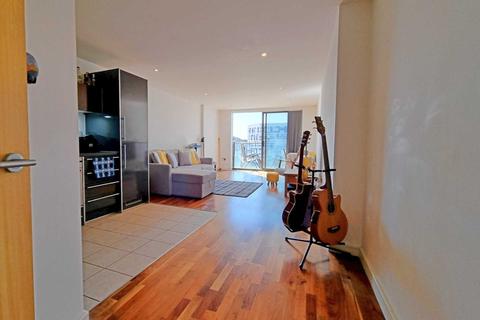 2 bedroom apartment for sale - Neptune Marina, Coprolite Street