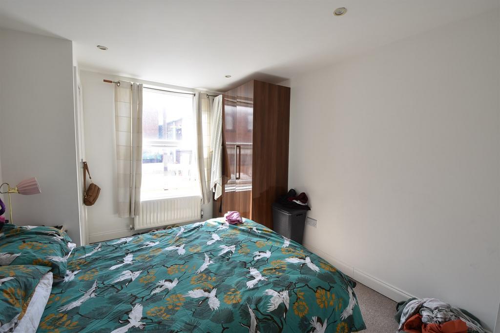 Flat 4