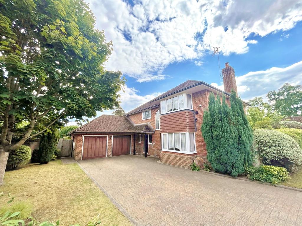 Ringwood Road Verwood Dorset Bh31 4 Bed Detached House For Sale £