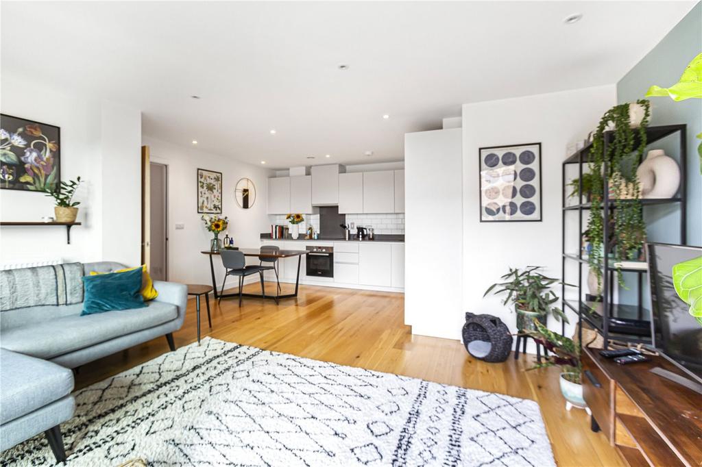 Apartment in London - View 4