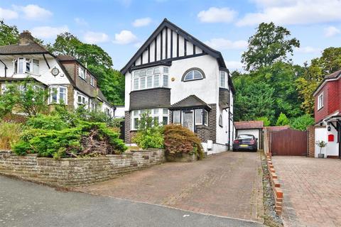 22 The Woodfields, South Croydon, CR2 0HE