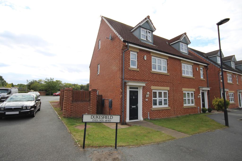Dukesfield, Earsdon View, Newcastle... 4 bed semidetached house £250,000