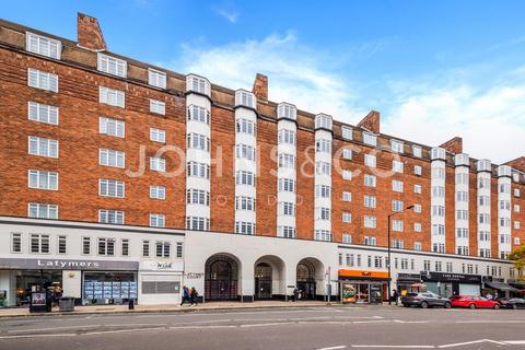 4 bedroom flat to rent, Latymer Court, Hammersmith Road, Hammersmith, W6