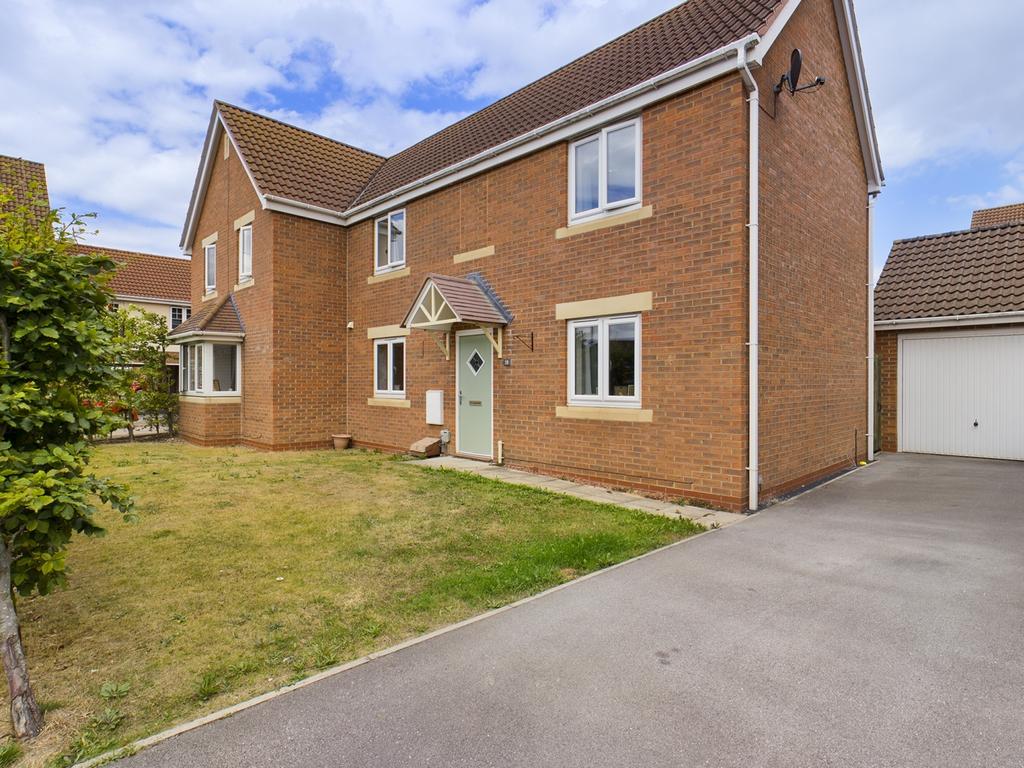 Front - 39 woodheys park