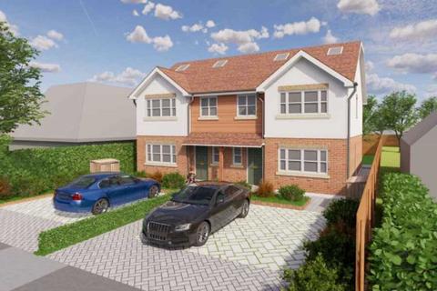 37a Chesham Road, Bovingdon, Hemel Hempstead, HP3 0EE