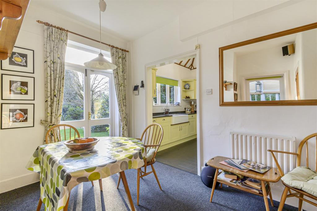 Breakfast room