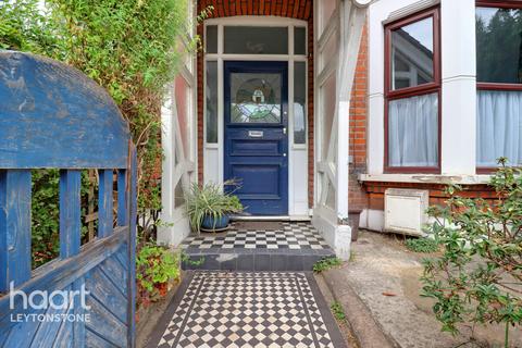 72 Richmond Road, Leytonstone, London, E11 4BU