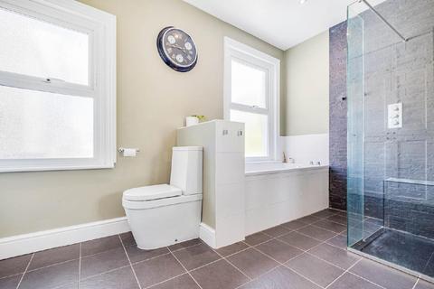 17 Adela Avenue, New Malden, KT3 6LF