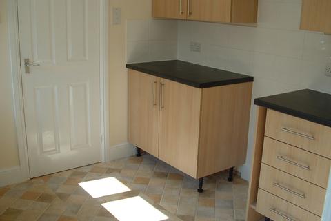 2 bedroom flat to rent - Cowick Road, Exeter, EX2