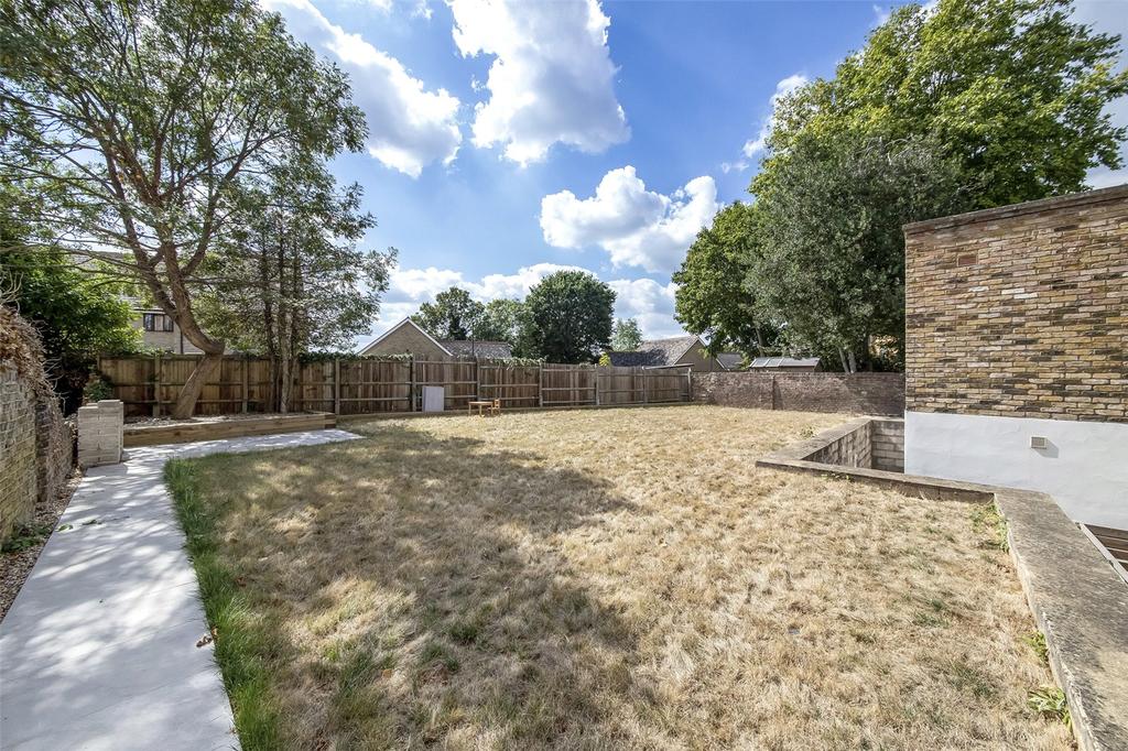 Eltham Road, Lee, SE12 1 bed apartment for sale £250,000