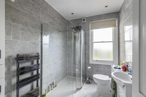 120 Crowther Road, London, SE25 5QS